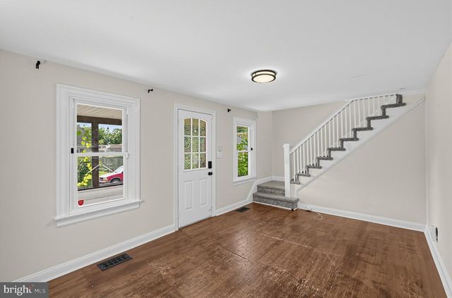 9 LAUREL AVE, Wilmington, DE 19809