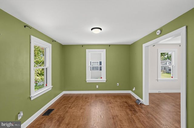 9 LAUREL AVE, Wilmington, DE 19809