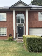 641 Lemon Drive, Arlington, TX 76018