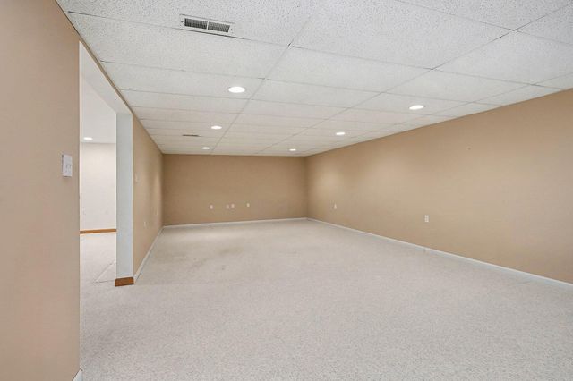 6204 Thistlewood Avenue, Pavilion Twp, MI 49088