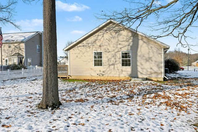 6204 Thistlewood Avenue, Pavilion Twp, MI 49088