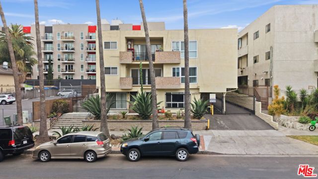 741 S Hobart Boulevard, Los Angeles, CA 90005