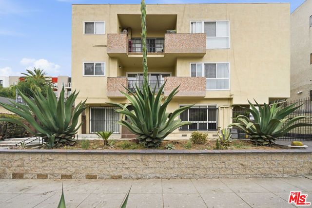 741 S Hobart Boulevard, Los Angeles, CA 90005