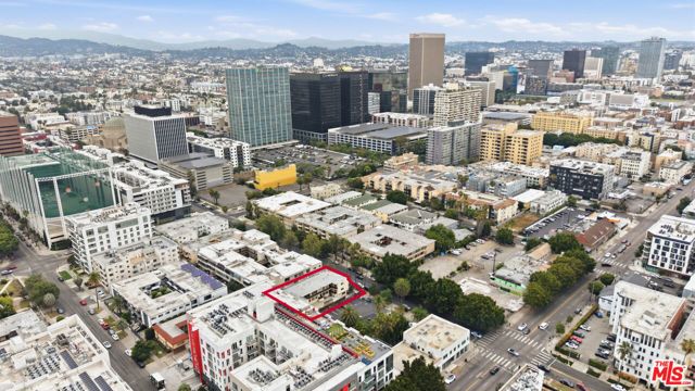 741 S Hobart Boulevard, Los Angeles, CA 90005