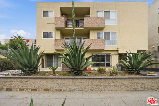 741 S Hobart Boulevard, Los Angeles, CA 90005
