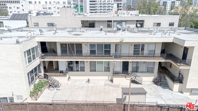 741 S Hobart Boulevard, Los Angeles, CA 90005