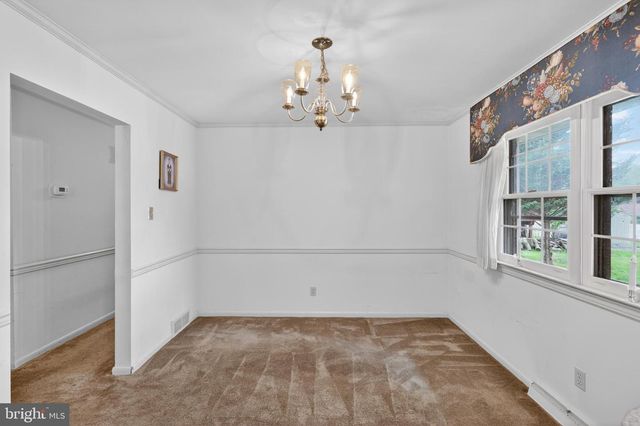 227 DAYCOTAH AVE, Hagerstown, MD 21740