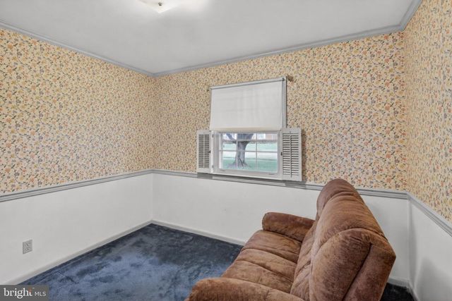 227 DAYCOTAH AVE, Hagerstown, MD 21740