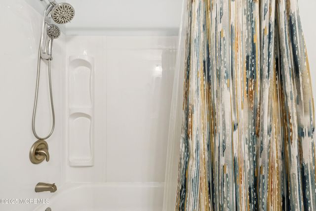 7b Greenwood Lane 62, Whiting, NJ 08759