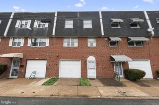 415 W SHUNK ST, Philadelphia, PA 19148