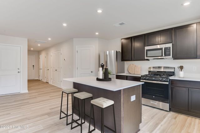 8222 Smooth Whiskey Circle, New Ellenton, SC 29809