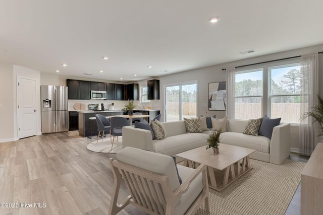 8222 Smooth Whiskey Circle, New Ellenton, SC 29809