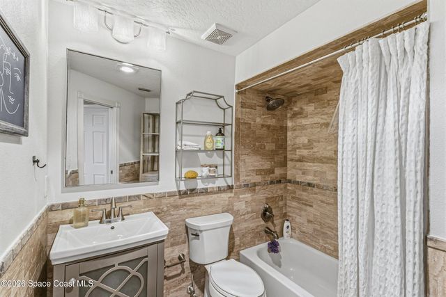 262 Lanternback Island Drive, Satellite Beach, FL 32937