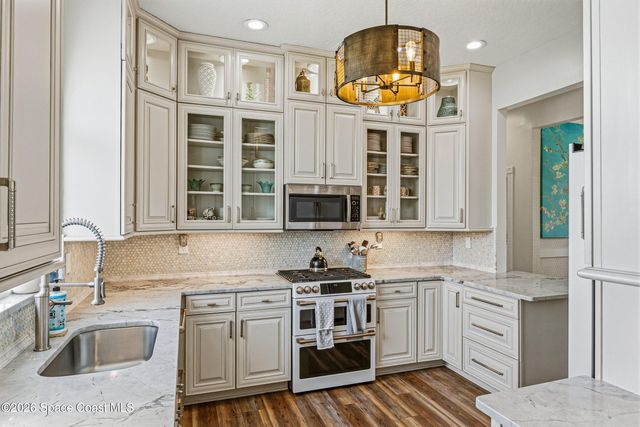 262 Lanternback Island Drive, Satellite Beach, FL 32937