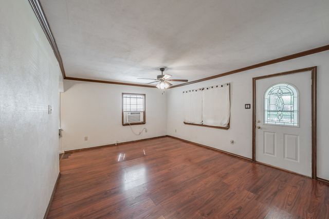 104 Bowers Street, Seagoville, TX 75159