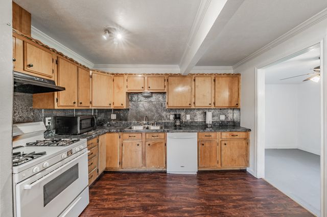 104 Bowers Street, Seagoville, TX 75159
