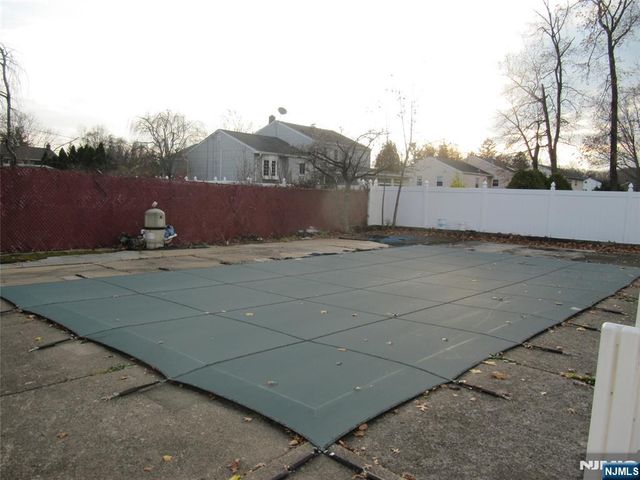 37 Atwood Place, Wayne, NJ 07470