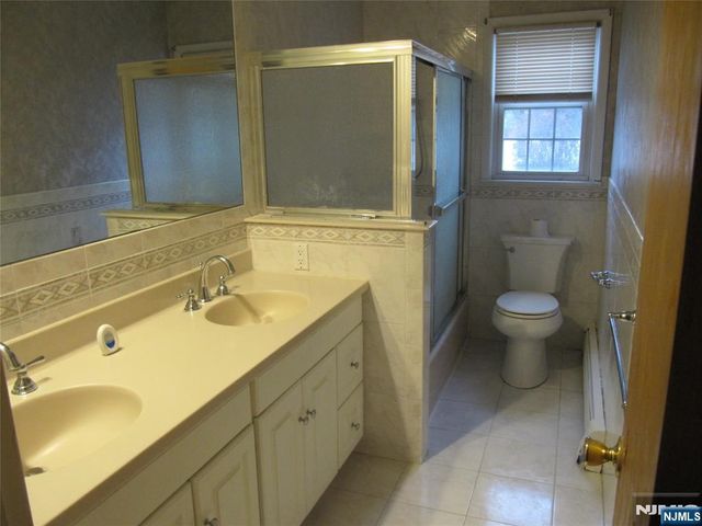 37 Atwood Place, Wayne, NJ 07470