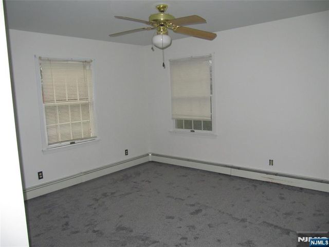 37 Atwood Place, Wayne, NJ 07470