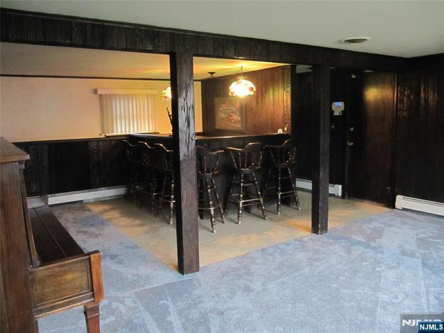 37 Atwood Place, Wayne, NJ 07470