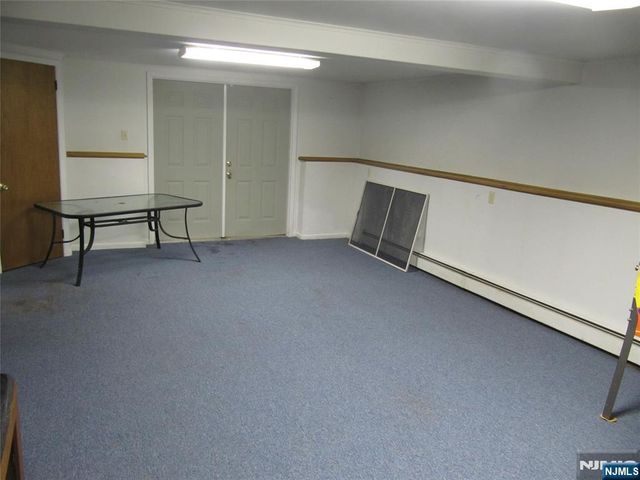 37 Atwood Place, Wayne, NJ 07470