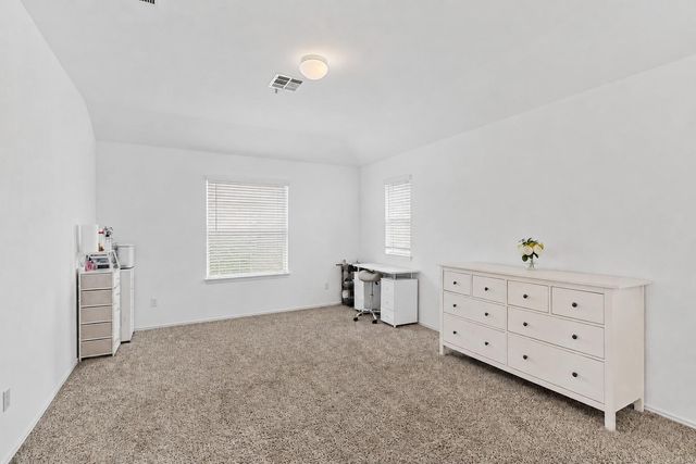425 Perfect World LOOP, Jarrell, TX 76537