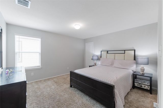 425 Perfect World LOOP, Jarrell, TX 76537