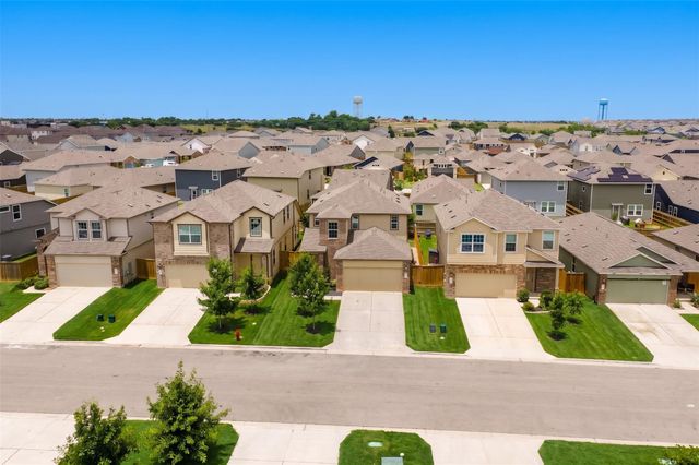 425 Perfect World LOOP, Jarrell, TX 76537