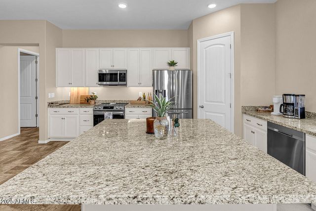 6095 N STRATFORD Court, Rimrock, AZ 86335