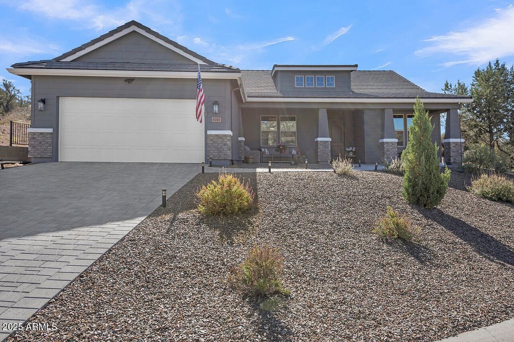 Image 1 of property listing at 6095 N STRATFORD Court, Rimrock, AZ 86335