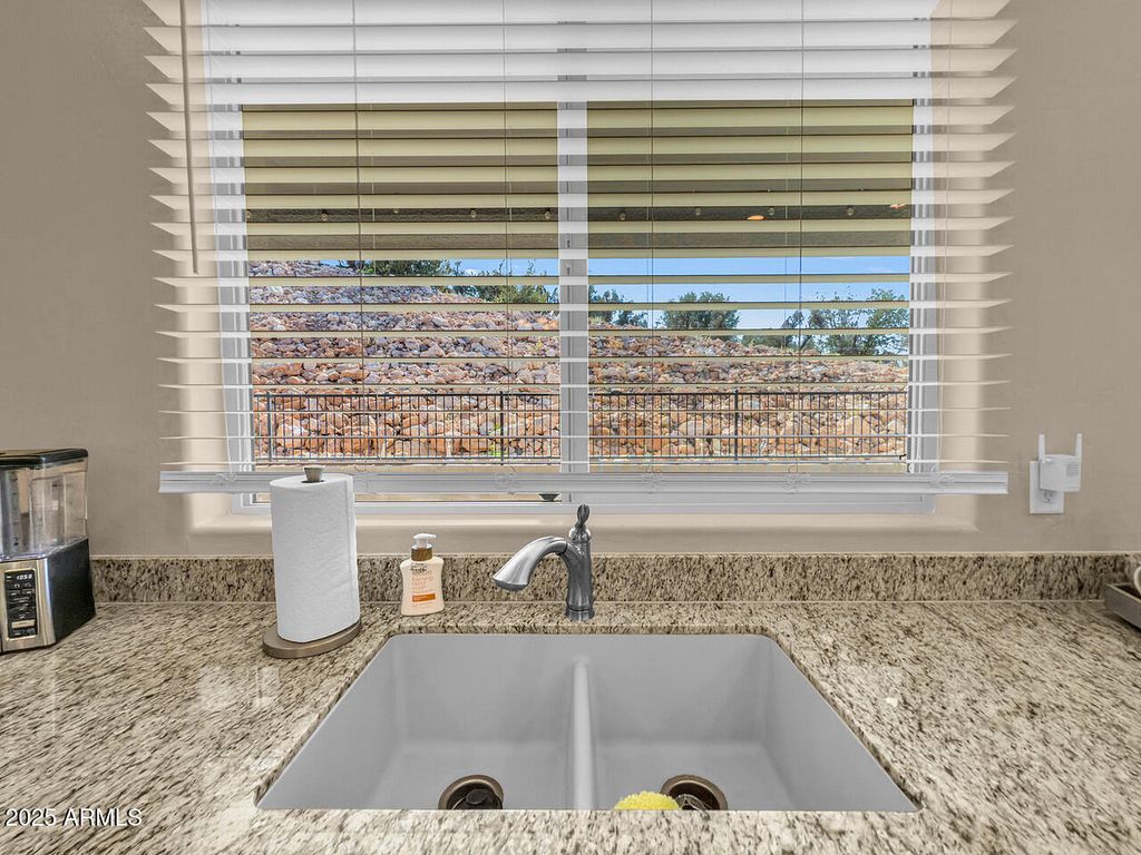 Image 27 of property listing at 6095 N STRATFORD Court, Rimrock, AZ 86335