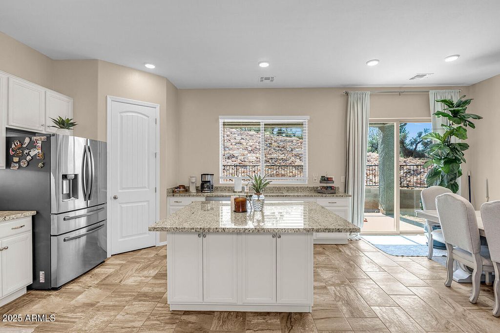 Image 39 of property listing at 6095 N STRATFORD Court, Rimrock, AZ 86335