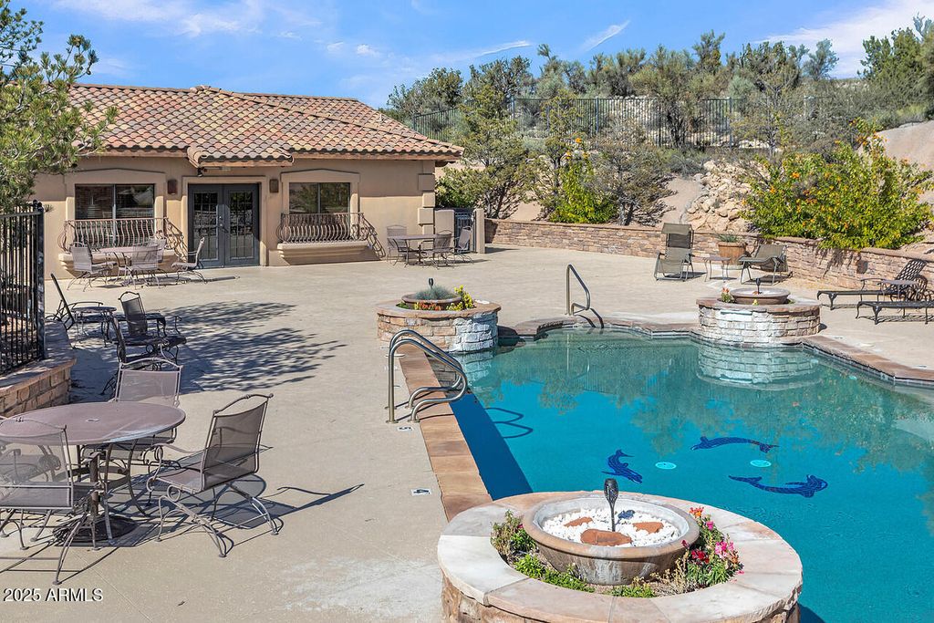 Image 82 of property listing at 6095 N STRATFORD Court, Rimrock, AZ 86335