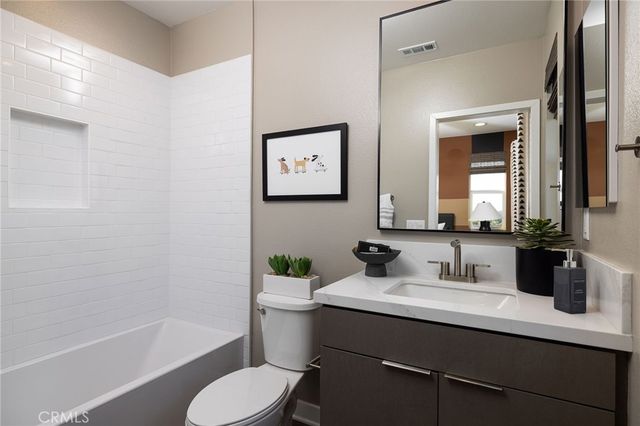 760 N Orange Street, La Habra, CA 90631