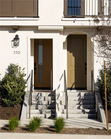 760 N Orange Street, La Habra, CA 90631