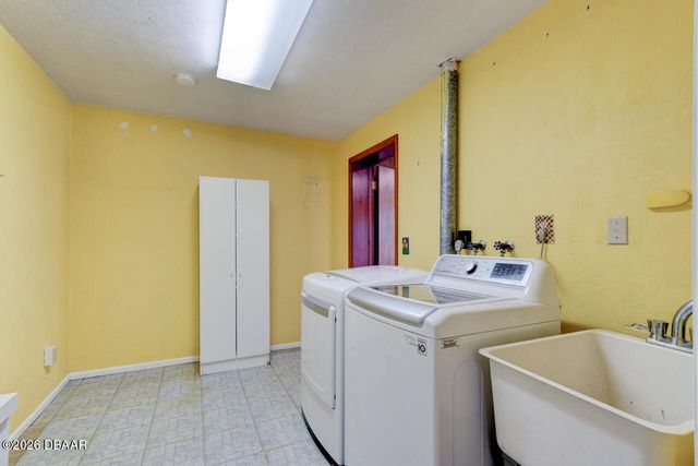 897 Lindenwood Circle N, Ormond Beach, FL 32174