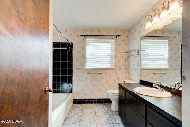 897 Lindenwood Circle N, Ormond Beach, FL 32174