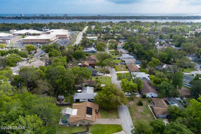 897 Lindenwood Circle N, Ormond Beach, FL 32174