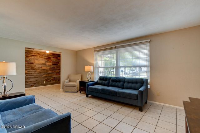 897 Lindenwood Circle N, Ormond Beach, FL 32174