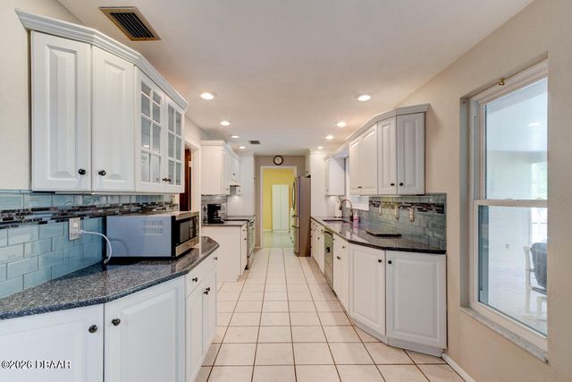 897 Lindenwood Circle N, Ormond Beach, FL 32174