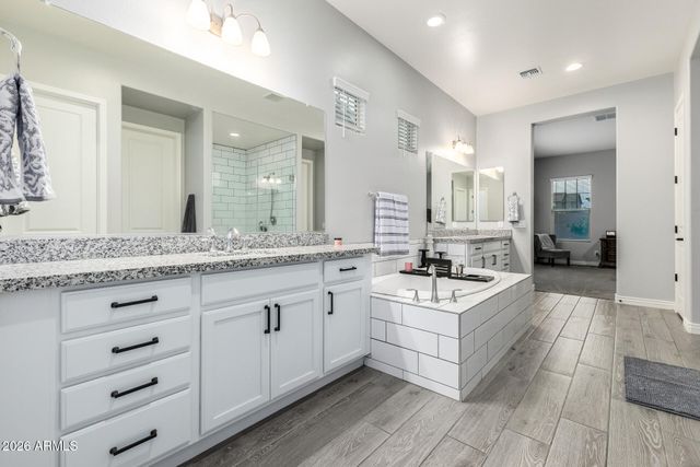 21127 E REINS Road, Queen Creek, AZ 85142