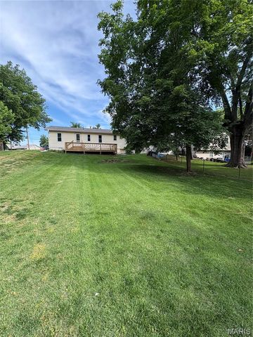 203 Greenfield Drive, Collinsville, IL 62234