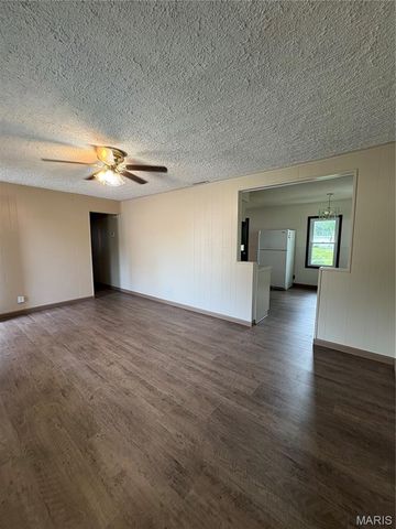 203 Greenfield Drive, Collinsville, IL 62234