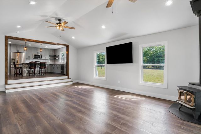 213 Club Circle, East Tawakoni, TX 75472