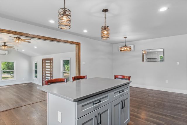 213 Club Circle, East Tawakoni, TX 75472