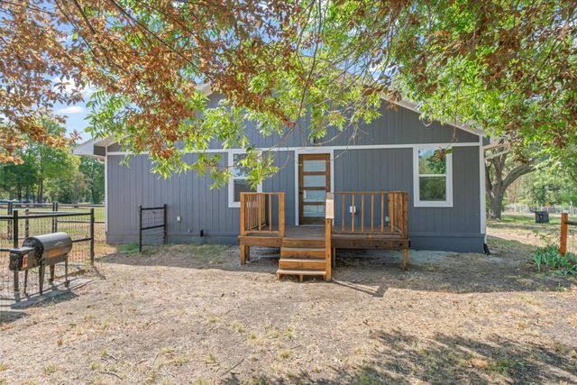 213 Club Circle, East Tawakoni, TX 75472
