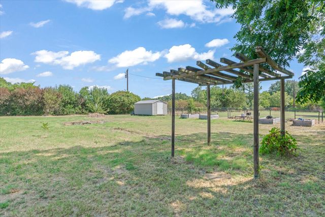 213 Club Circle, East Tawakoni, TX 75472