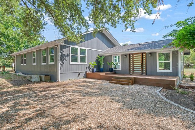 213 Club Circle, East Tawakoni, TX 75472