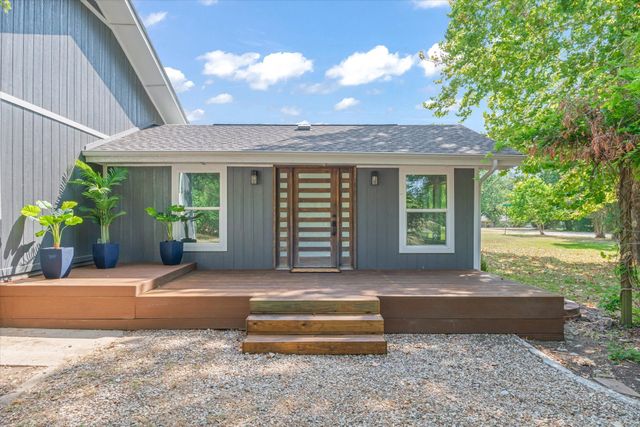 213 Club Circle, East Tawakoni, TX 75472