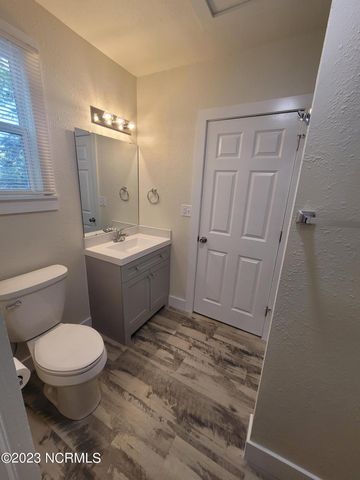 112 S 12th Street, Wilmington, NC 28401